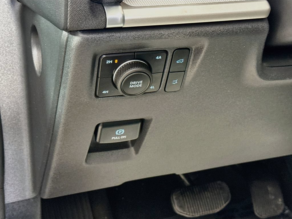 Certified 2025 Ford Expedition Max Active AWD/4WD image 14