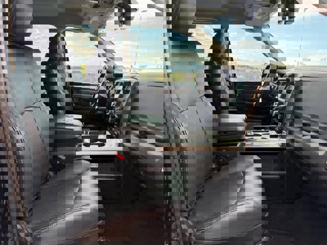 Used 2017 RAM 2500 Big Horn w/ Night Special Edition AWD/4WD image 20