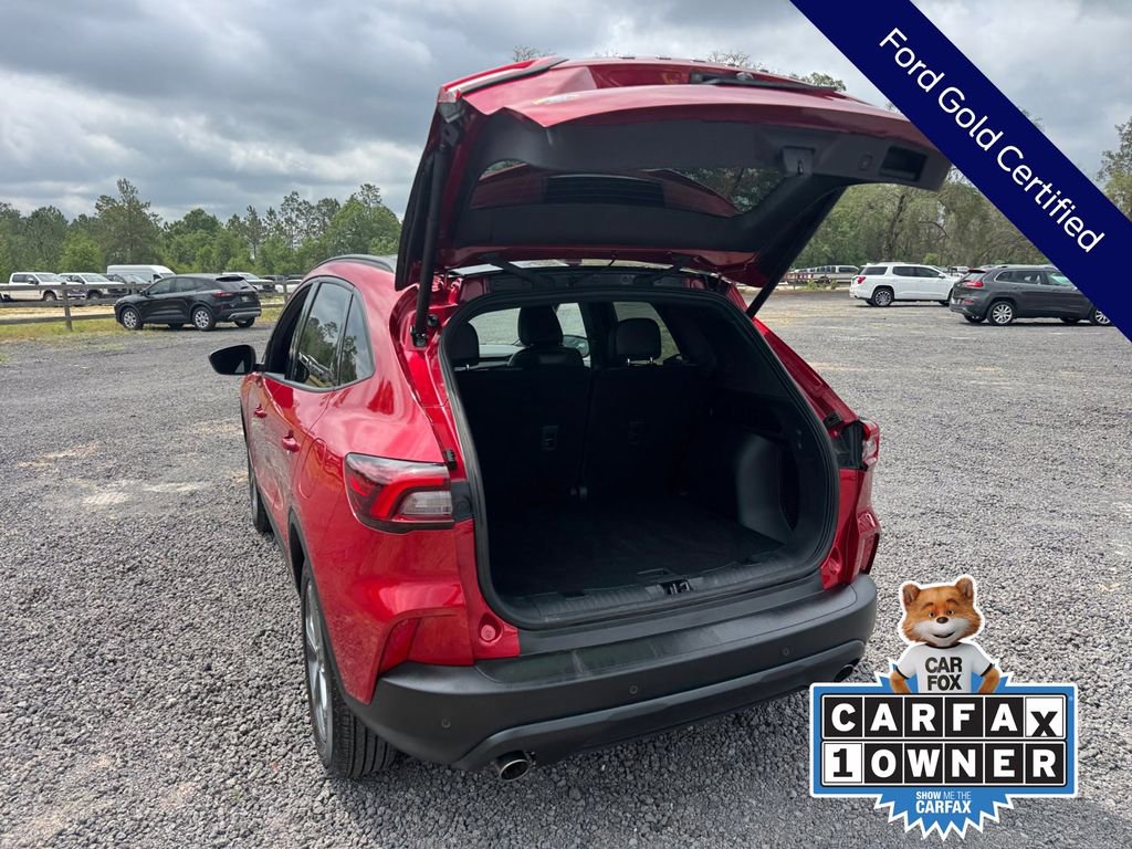 Certified 2025 Ford Escape ST-Line w/ Tech Pack #1 FWD image 29