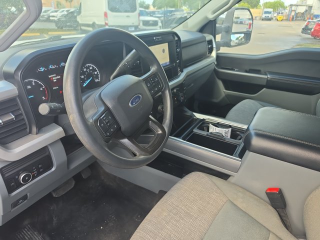 Certified 2025 Ford F250 XLT w/ FX4 Off-Road Package AWD/4WD image 16