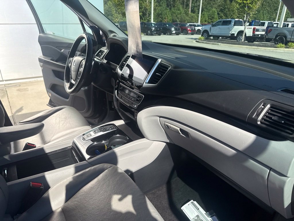 Used 2020 Honda Ridgeline RTL-E image 31