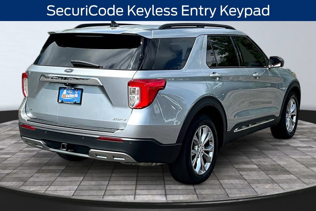 Certified 2023 Ford Explorer XLT w/ Equipment Group 202A AWD/4WD image 6