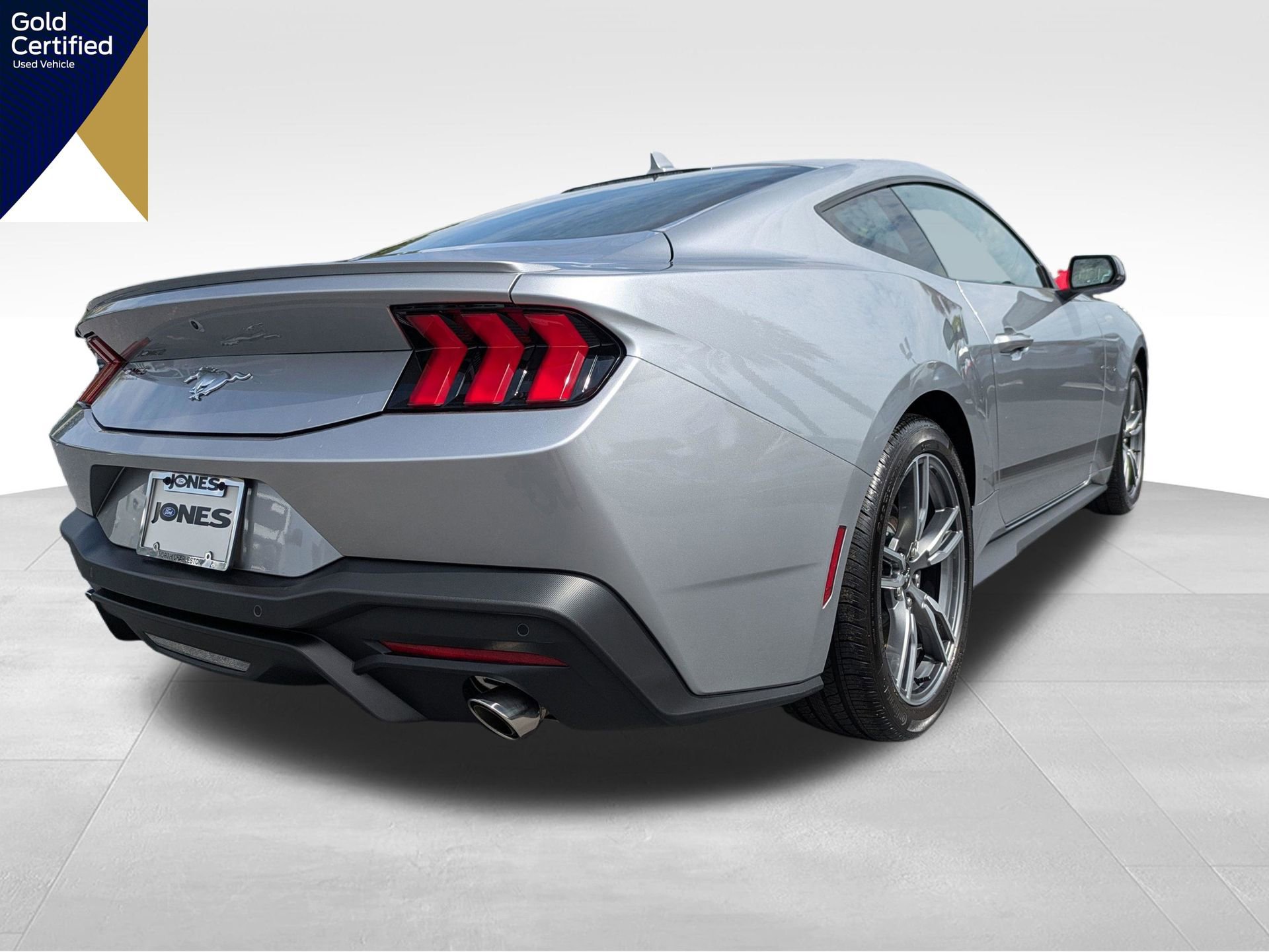 Certified 2025 Ford Mustang Premium RWD image 6