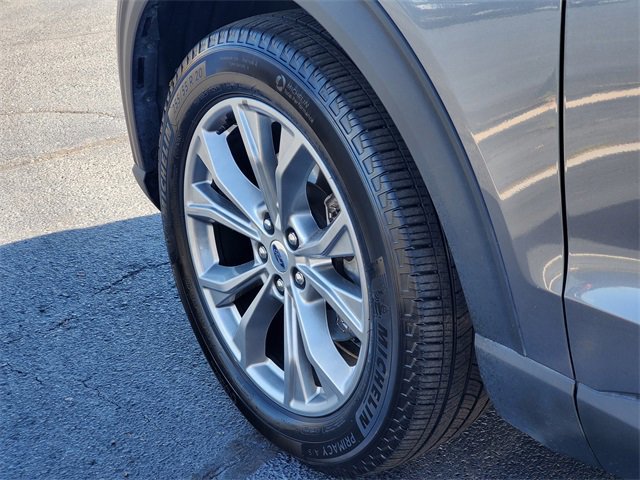 Certified 2022 Ford Explorer Limited w/ Equipment Group 301A image 35