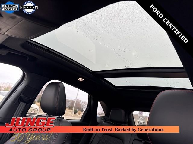 Certified 2023 Ford Escape ST-Line w/ Tech Pack #1 image 17