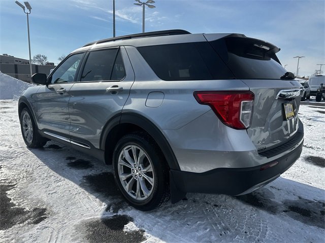 Certified 2023 Ford Explorer XLT w/ Equipment Group 202A image 3
