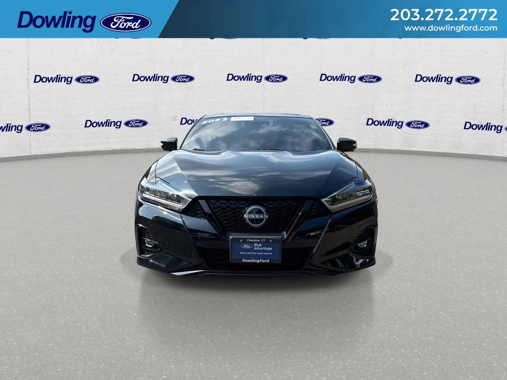 Used 2023 Nissan Maxima SR w/ Sport Mat Group FWD image 3