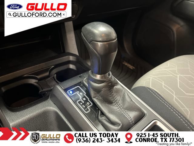 Used 2022 Toyota Tacoma TRD Off-Road w/ Technology Package AWD/4WD image 27