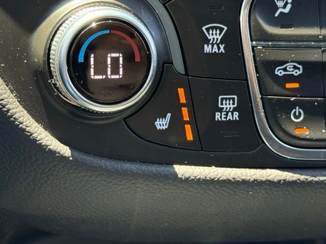 Used 2021 Chevrolet Equinox LT AWD/4WD image 29