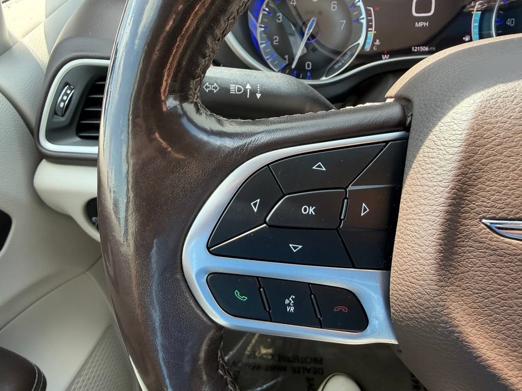 Used 2020 Chrysler Pacifica Touring-L Plus FWD image 40