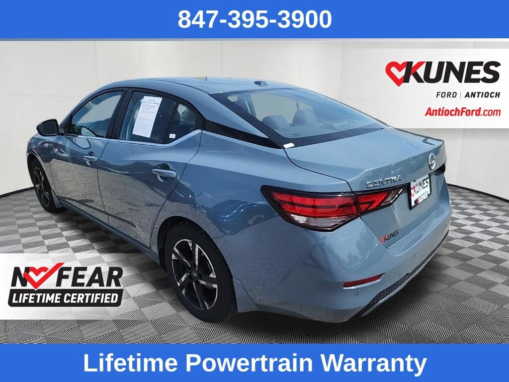 Used 2024 Nissan Sentra SV FWD image 4