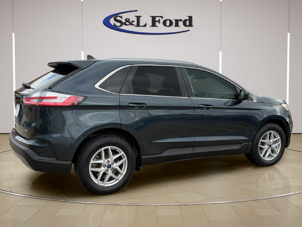Certified 2022 Ford Edge SEL w/ Convenience Package AWD/4WD image 8