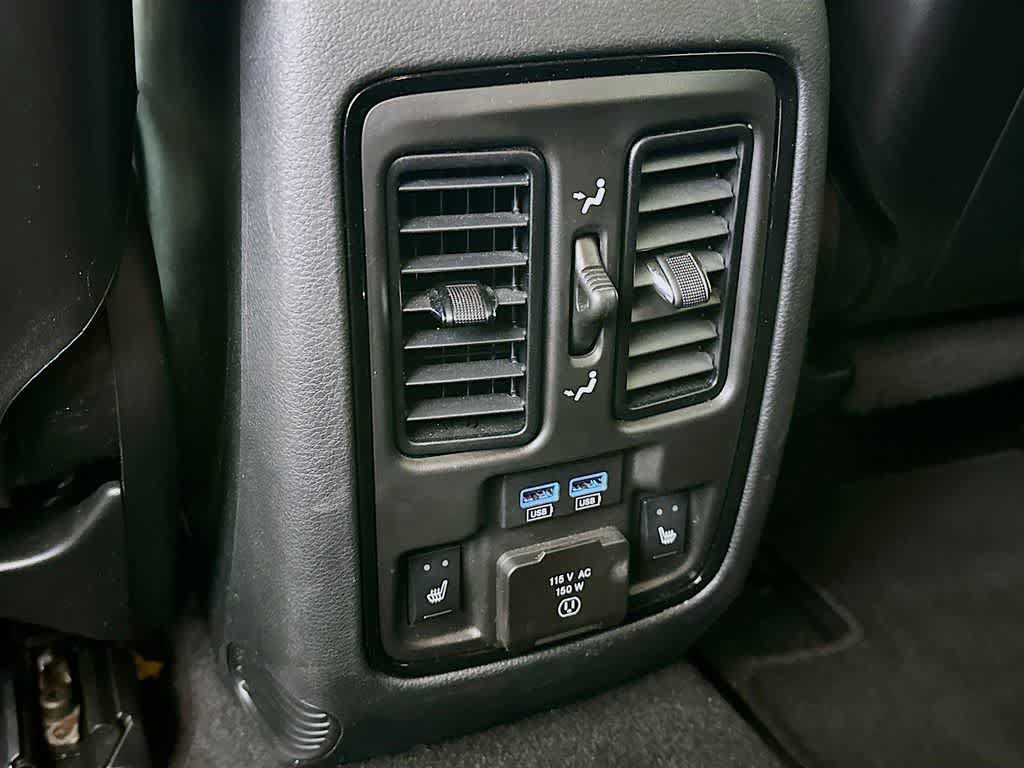 Used 2025 Dodge Durango R/T AWD/4WD image 13