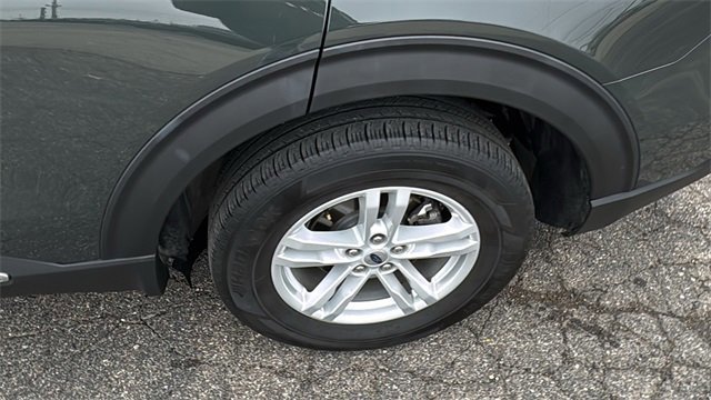 Certified 2023 Ford Explorer XLT w/ Equipment Group 202A image 30