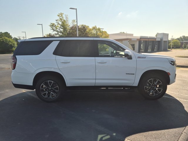 Used 2021 Chevrolet Tahoe Z71 w/ Luxury Package AWD/4WD image 3
