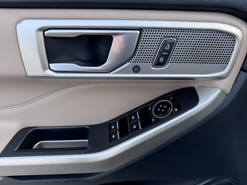 Certified 2023 Ford Explorer XLT w/ Equipment Group 202A image 18