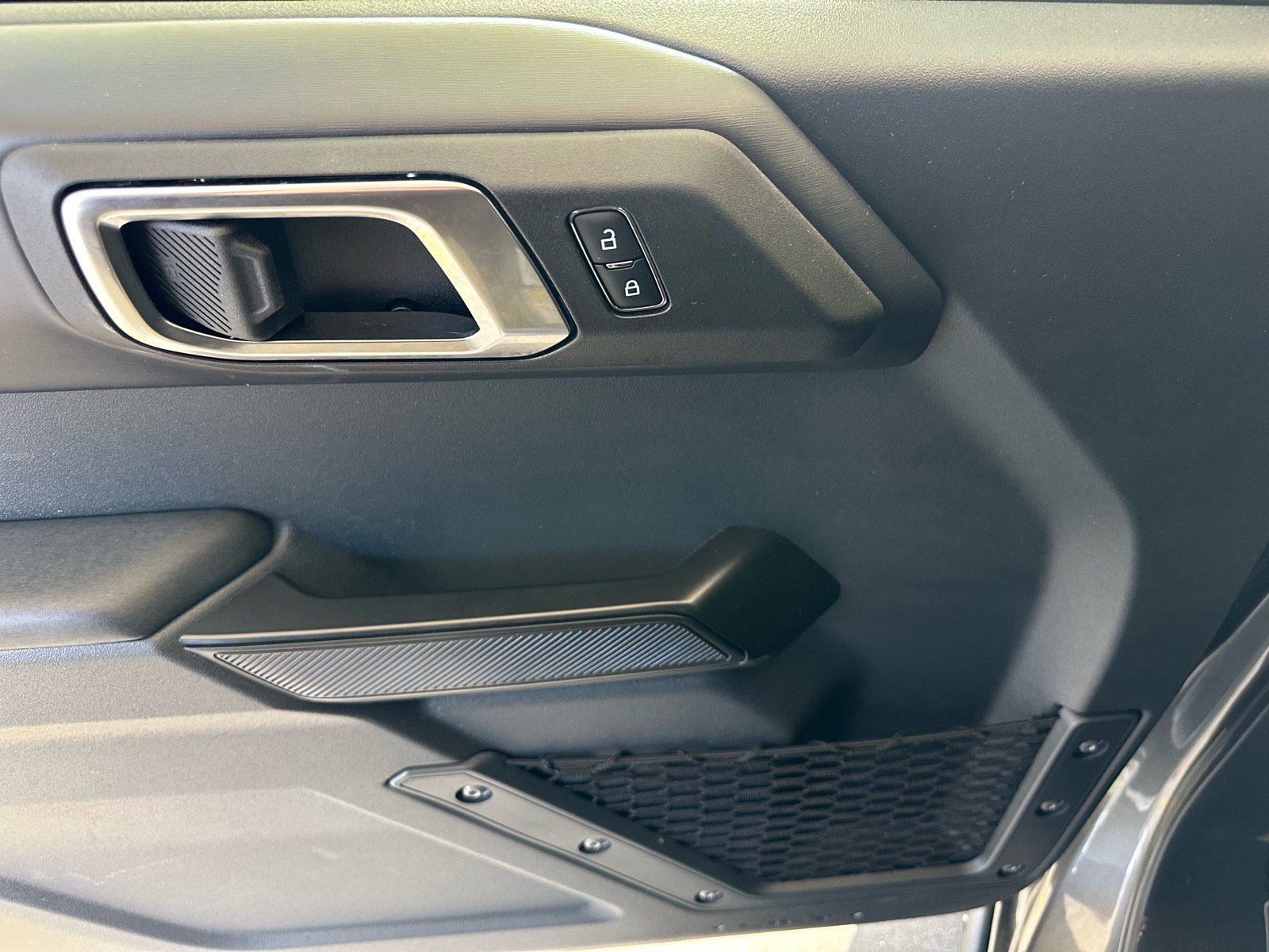 Certified 2025 Ford Bronco Badlands image 18