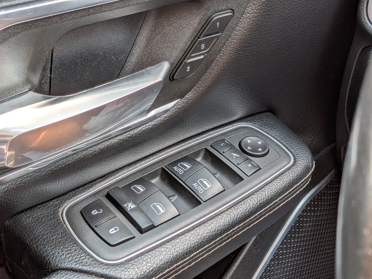 Used 2022 RAM 1500 Laramie AWD/4WD image 27