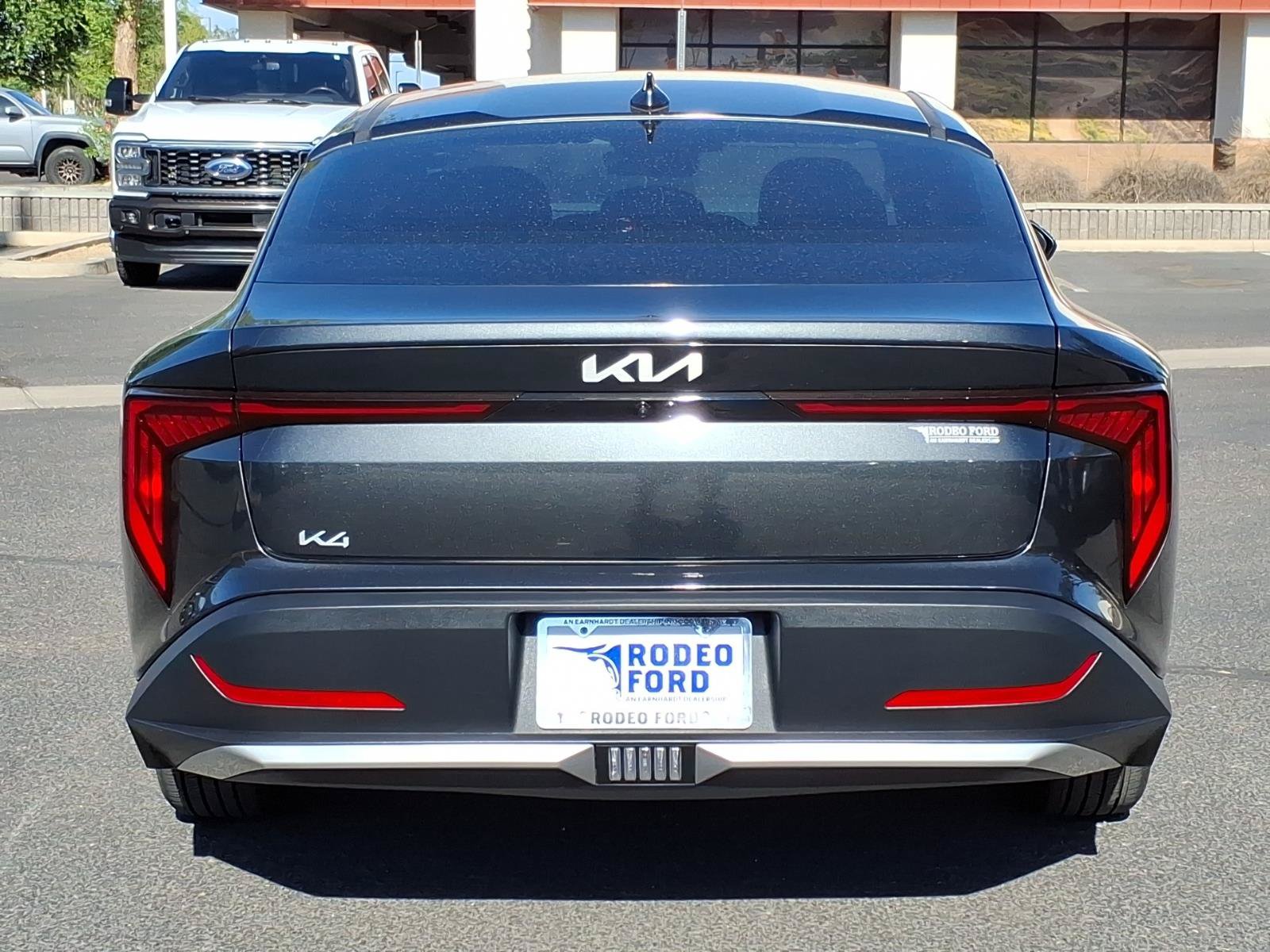 Used 2025 Kia K4 FWD image 4