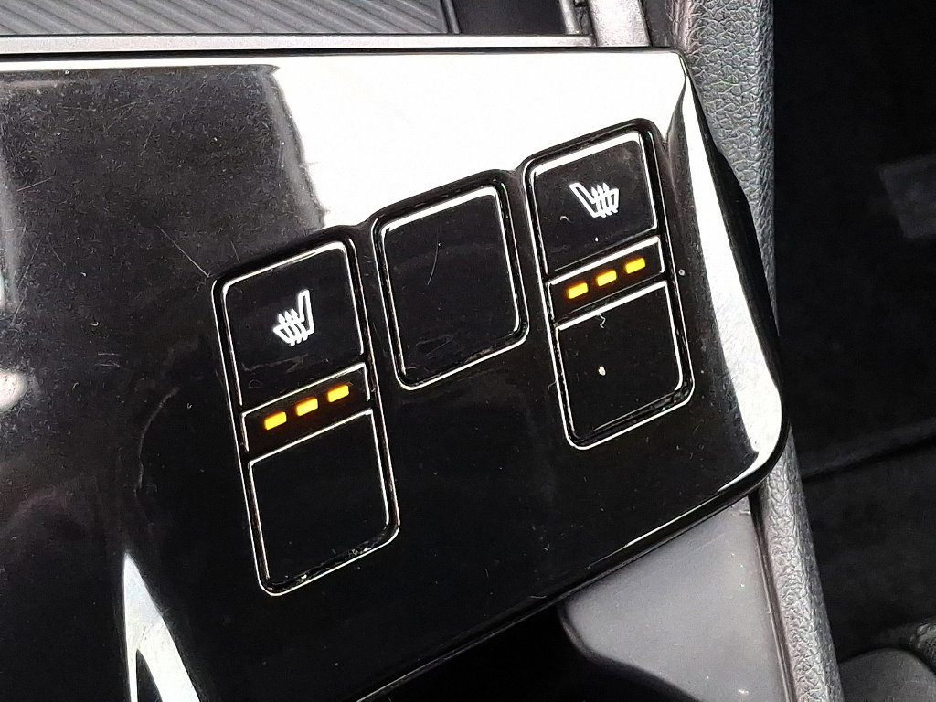 Used 2023 Kia Sportage LX image 24