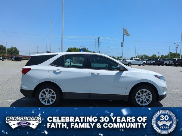 Used 2018 Chevrolet Equinox LS FWD image 3