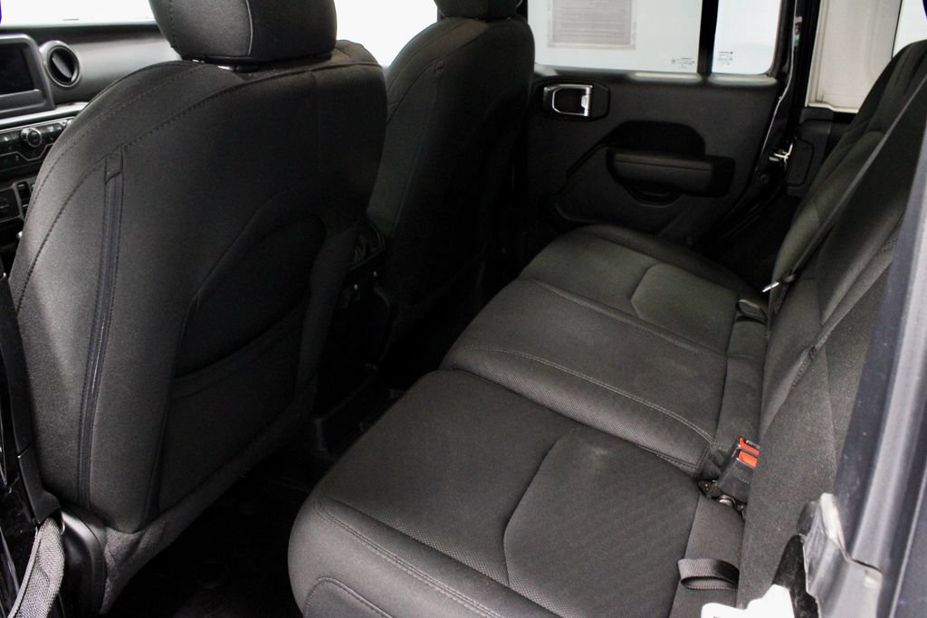 Used 2023 Jeep Wrangler Unlimited w/ Cold Weather Group AWD/4WD image 20