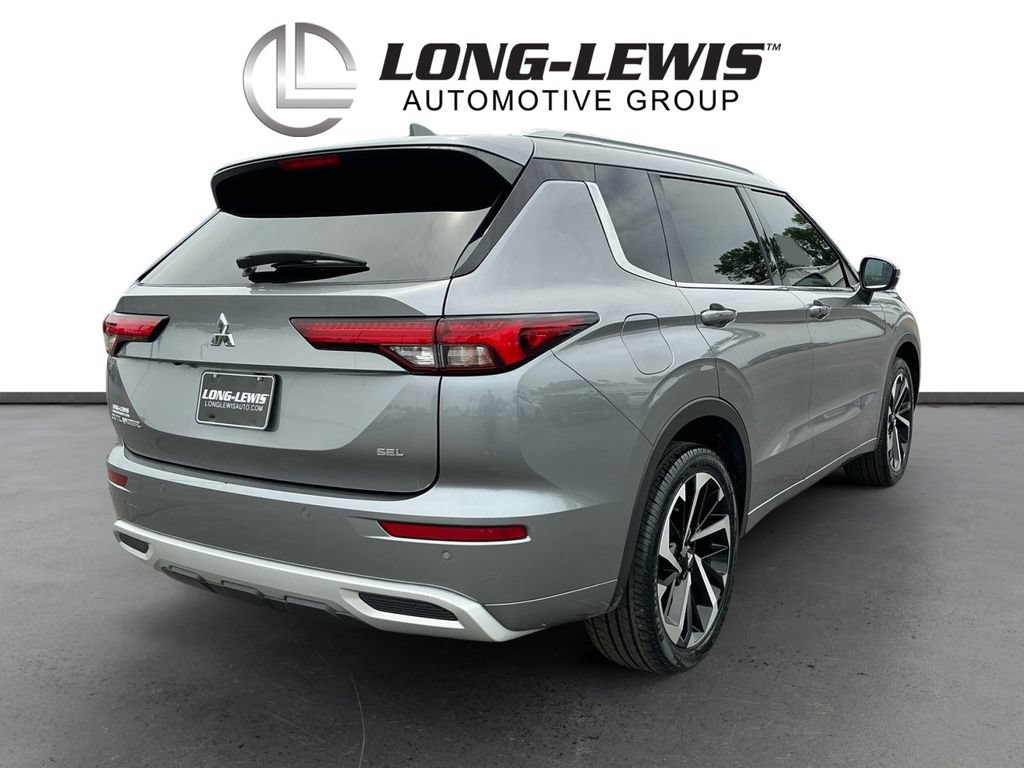 Used 2023 Mitsubishi Outlander SEL FWD image 7