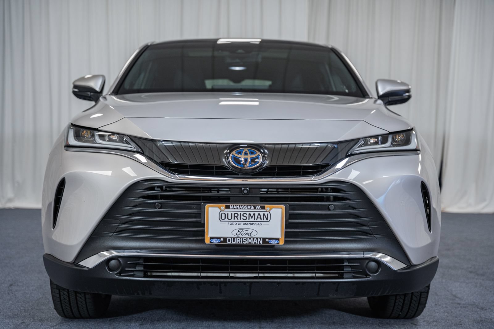 Used 2021 Toyota Venza Limited w/ Advanced Technology Package AWD/4WD image 2
