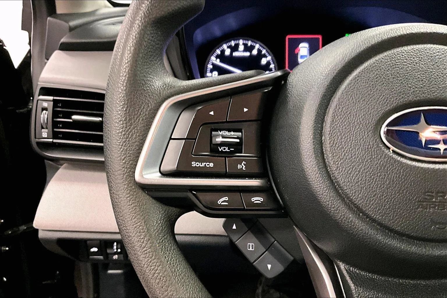 Used 2020 Subaru Legacy w/ Alloy Wheel Package image 17