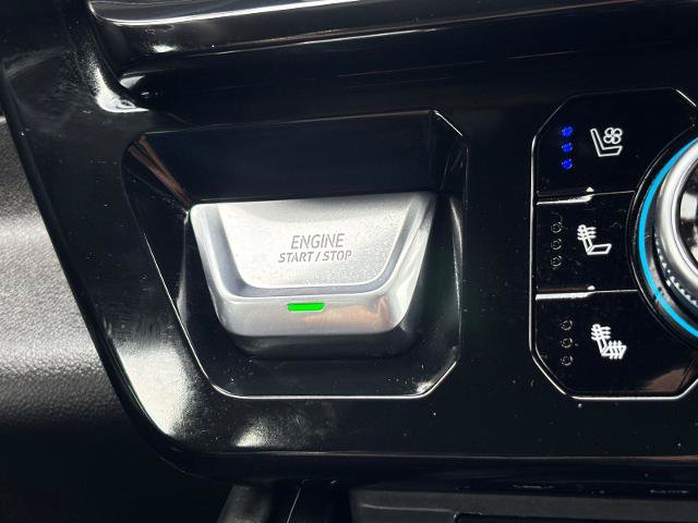 Used 2026 GMC Sierra 1500 AT4X w/ LPO, Black Badging Package AWD/4WD image 25