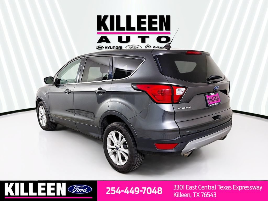 Certified 2019 Ford Escape SE FWD image 7