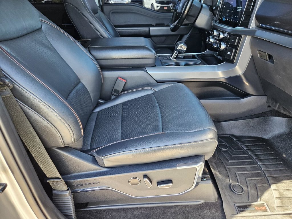 Certified 2021 Ford F150 Lariat w/ FX4 Off-Road Package AWD/4WD image 13