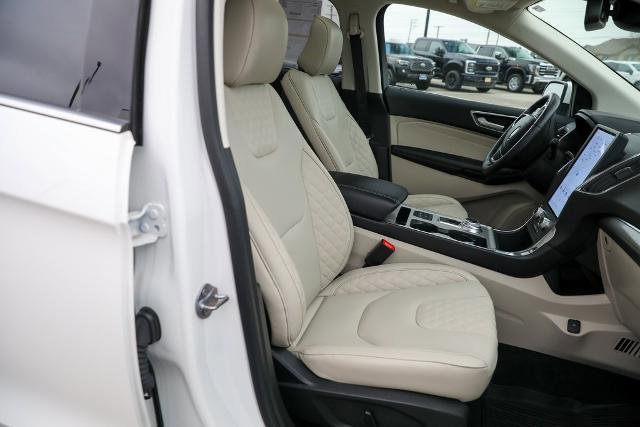 Certified 2024 Ford Edge Titanium w/ Titanium Elite Package image 27