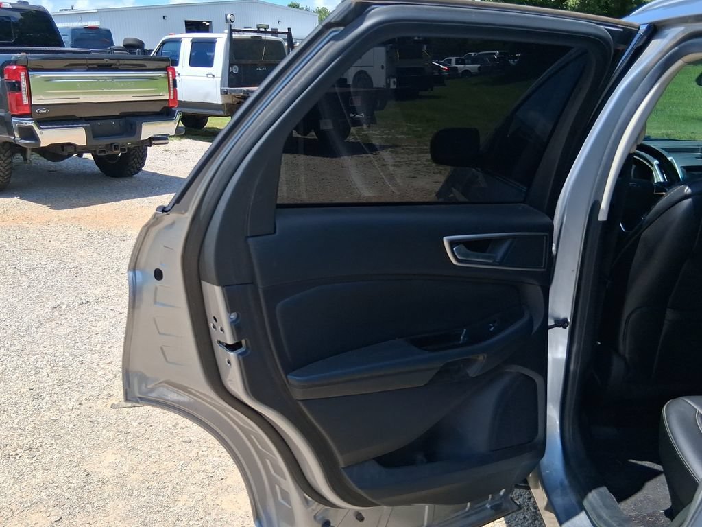 Certified 2020 Ford Edge SEL FWD image 10