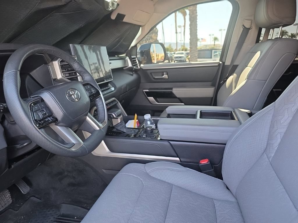 Used 2024 Toyota Tundra Limited AWD/4WD image 3