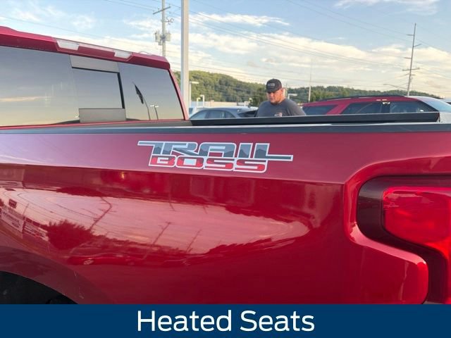 Used 2021 Chevrolet Silverado 1500 LT Trail Boss w/ Convenience Package II AWD/4WD image 11