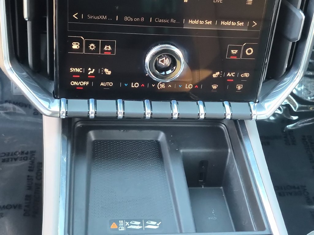 Used 2026 GMC Acadia Elevation w/ Elevation Premium Package FWD image 33