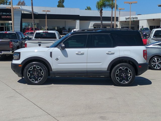 Certified 2025 Ford Bronco Sport Outer Banks w/ Outer Banks Tech Package+ AWD/4WD image 9