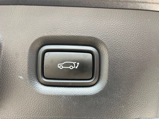 Used 2024 Hyundai Ioniq 5 SEL AWD/4WD image 12