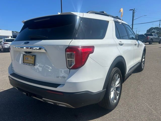 Certified 2023 Ford Explorer XLT w/ Equipment Group 202A AWD/4WD image 8