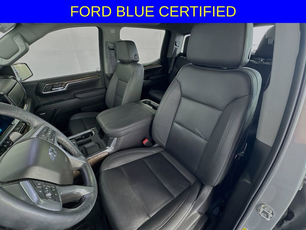 Used 2024 Chevrolet Silverado 1500 LT Trail Boss w/ Convenience Package II AWD/4WD image 25