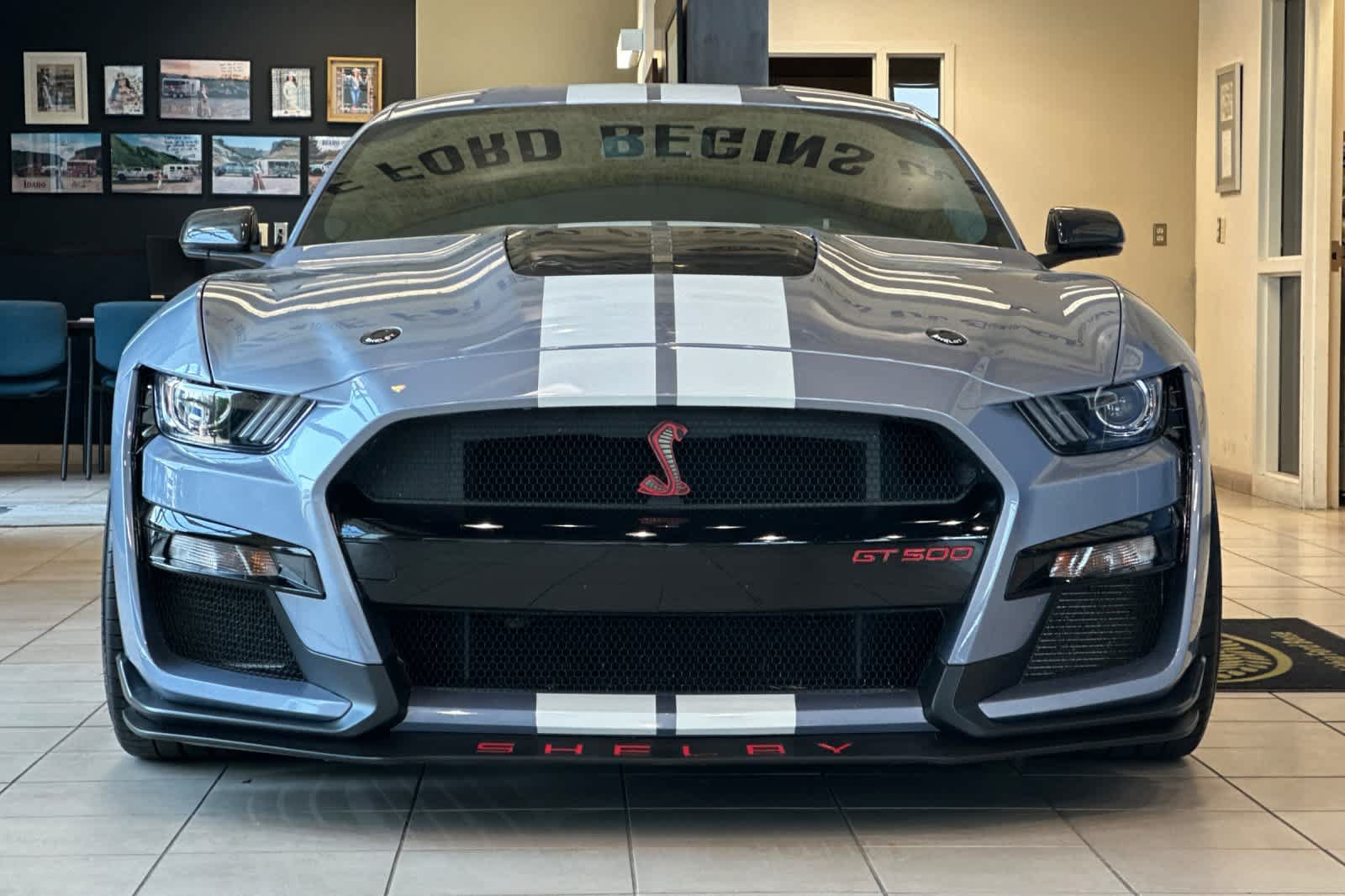 Certified 2022 Ford Mustang Shelby GT500 w/ Technology Package RWD image 9