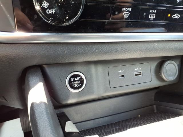 Used 2023 Nissan Rogue S AWD/4WD image 22