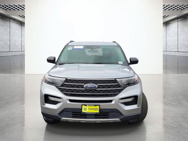 Certified 2023 Ford Explorer XLT w/ Equipment Group 202A AWD/4WD image 4