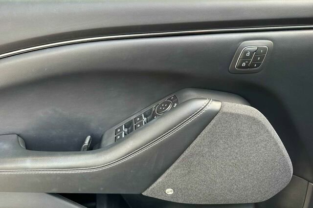 Certified 2022 Ford Mustang Mach-E Premium image 8