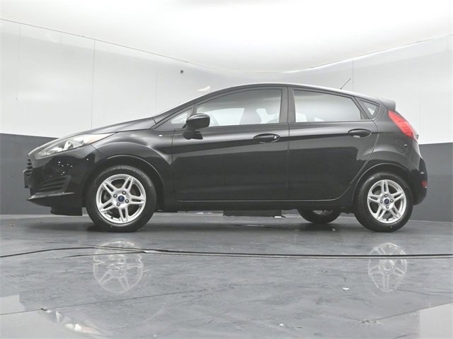 Certified 2017 Ford Fiesta SE image 5