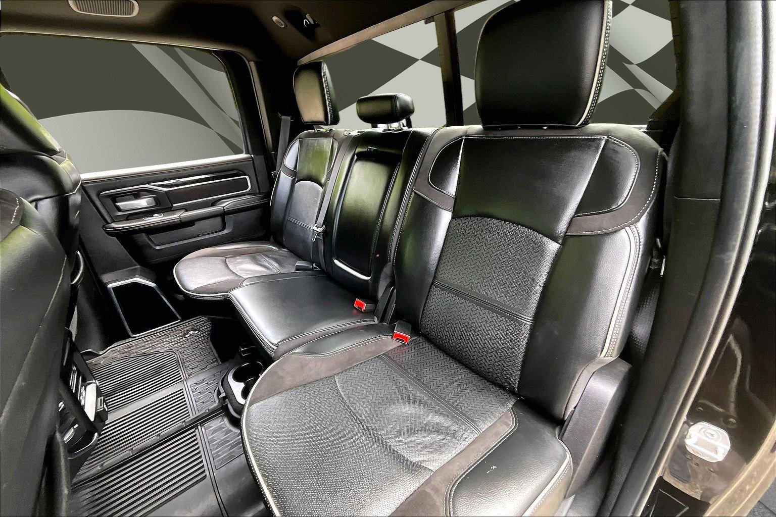 Used 2022 RAM 2500 Laramie AWD/4WD image 26