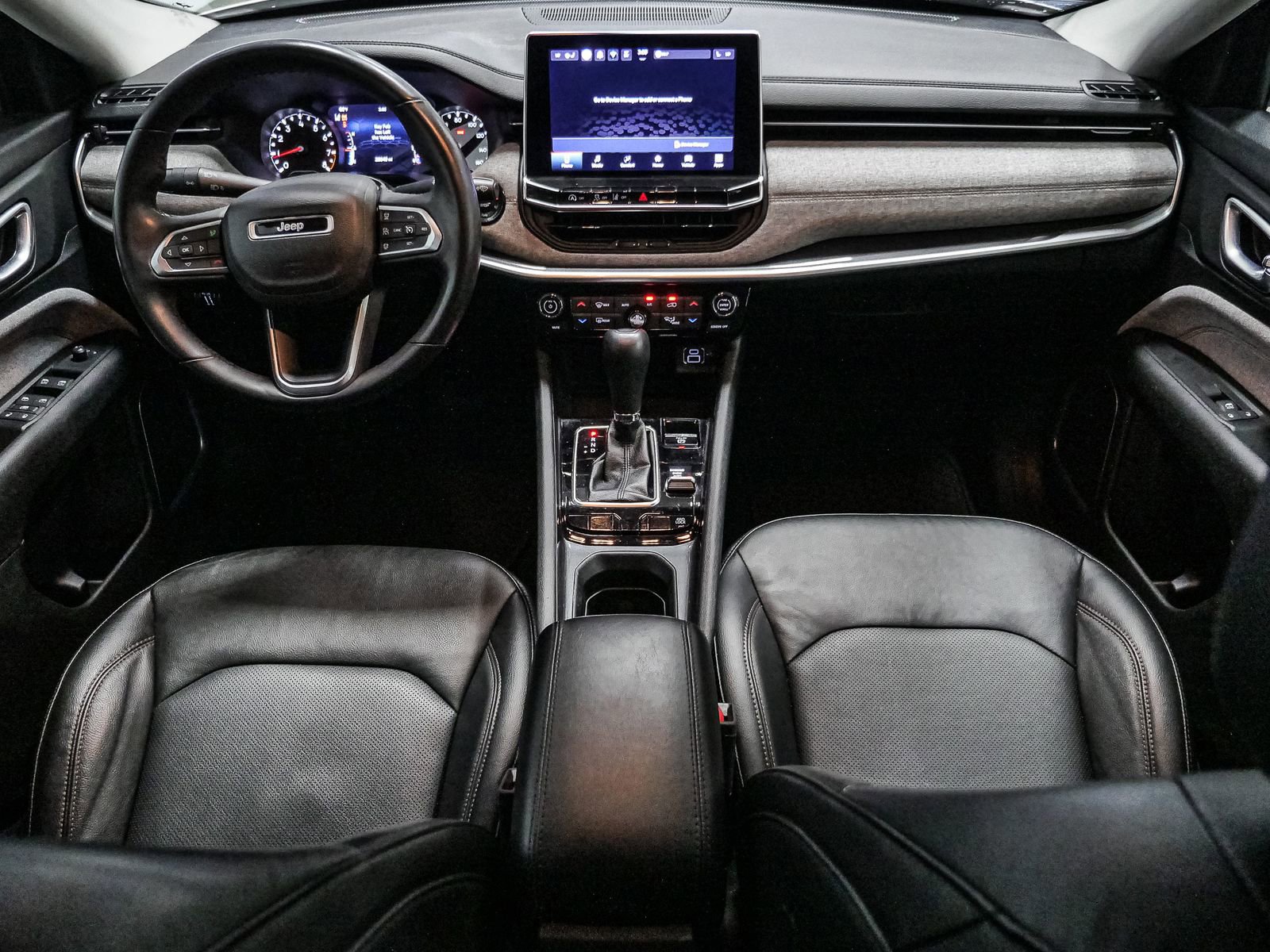 Used 2022 Jeep Compass Latitude image 24