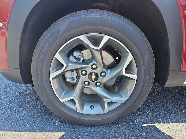 Used 2025 Chevrolet Trax LT w/ LT Convenience Package FWD image 67