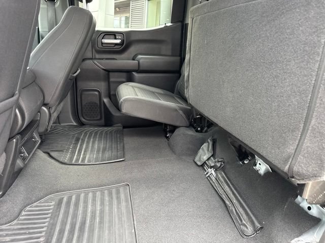 Used 2023 Chevrolet Silverado 1500 Custom AWD/4WD image 32